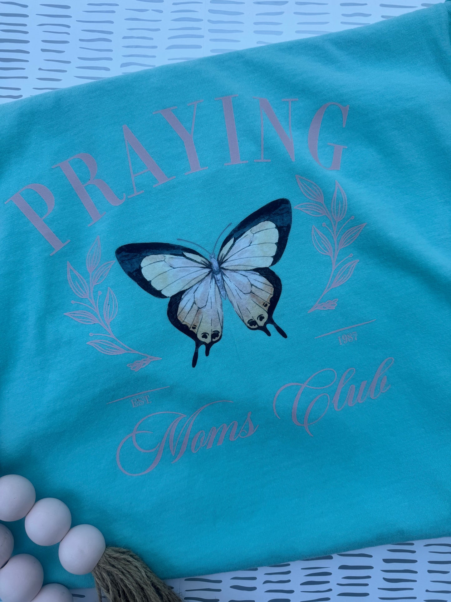 Praying Mama T-Shirt
