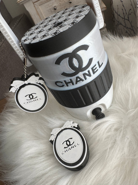 Designer Can Holder And Accessories
