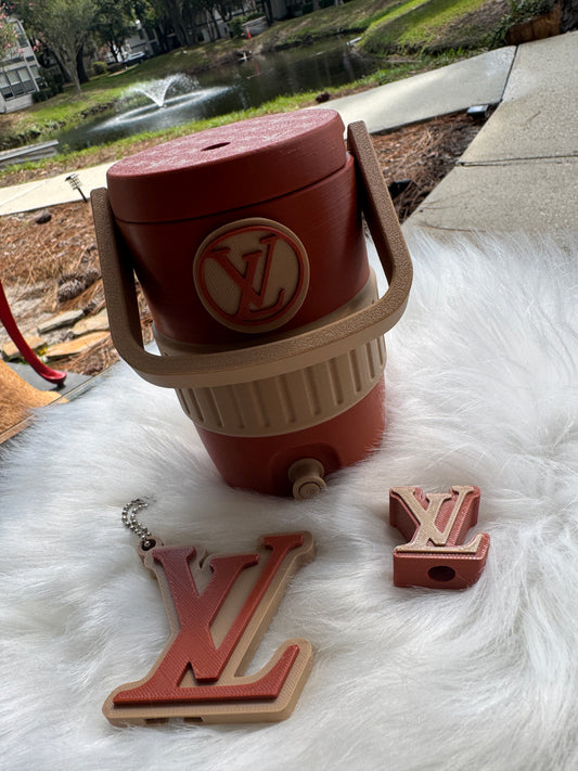 Little Louis Can Holder And Accessories